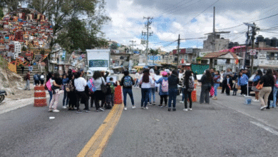 Alumnos sin clases Kinder en Naucalpan lleva un año cerrado por riesgo de colapso de una barda (Foto por Manuel Hernández)