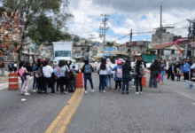 Alumnos sin clases Kinder en Naucalpan lleva un año cerrado por riesgo de colapso de una barda (Foto por Manuel Hernández)