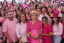 El lazo rosa que une a Nicolás Romero Mujeres marchan para crear conciencia contra el cáncer de mama (Foto Ana Rodríguez)