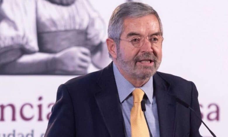 Juan Ramón De la Fuente alista reunión interparlamentaria