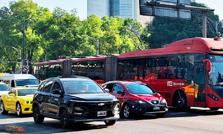 Hoy No Circula martes 11 de noviembre 2025 en CDMX y Edomex (Foto de internet)